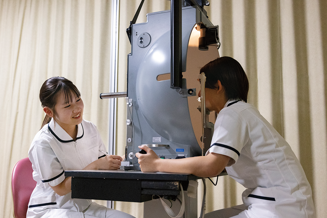 兵庫県で唯一の視能訓練士養成校